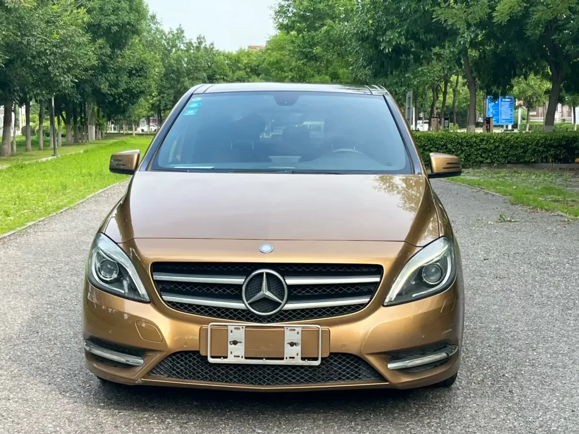 Mercedes-Benz B Class