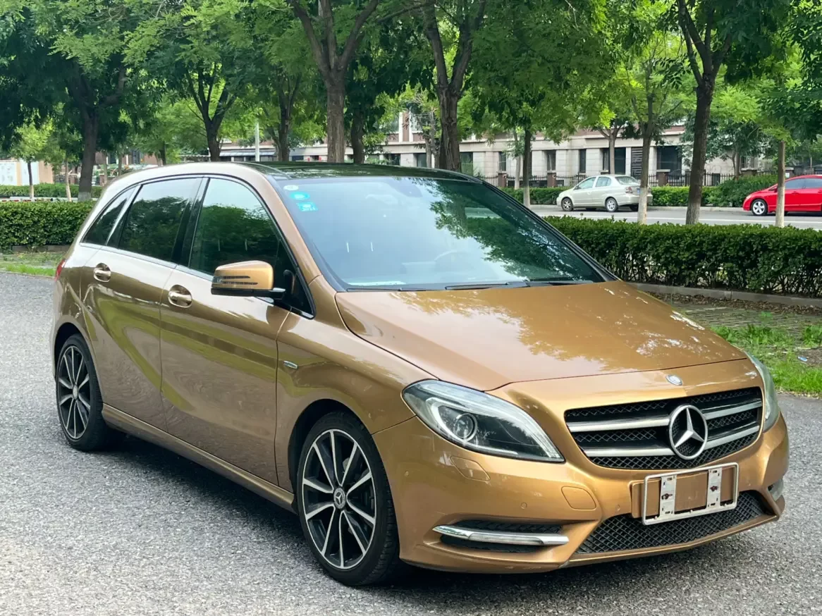 Mercedes-Benz B Class