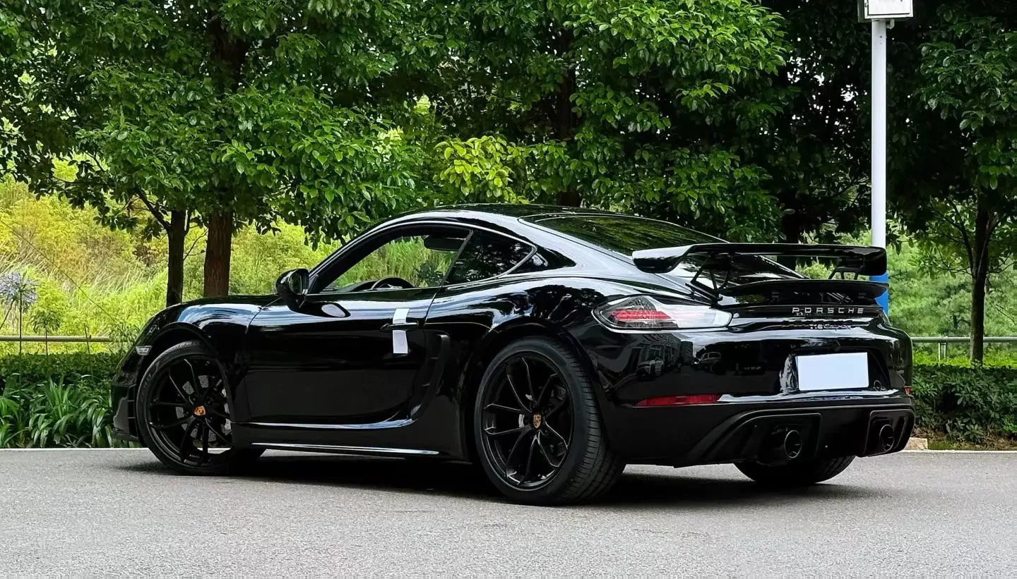 Porsche 718