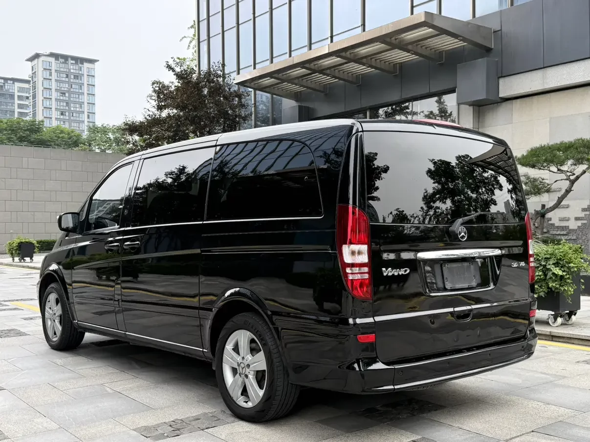 Mercedes-Benz Viano