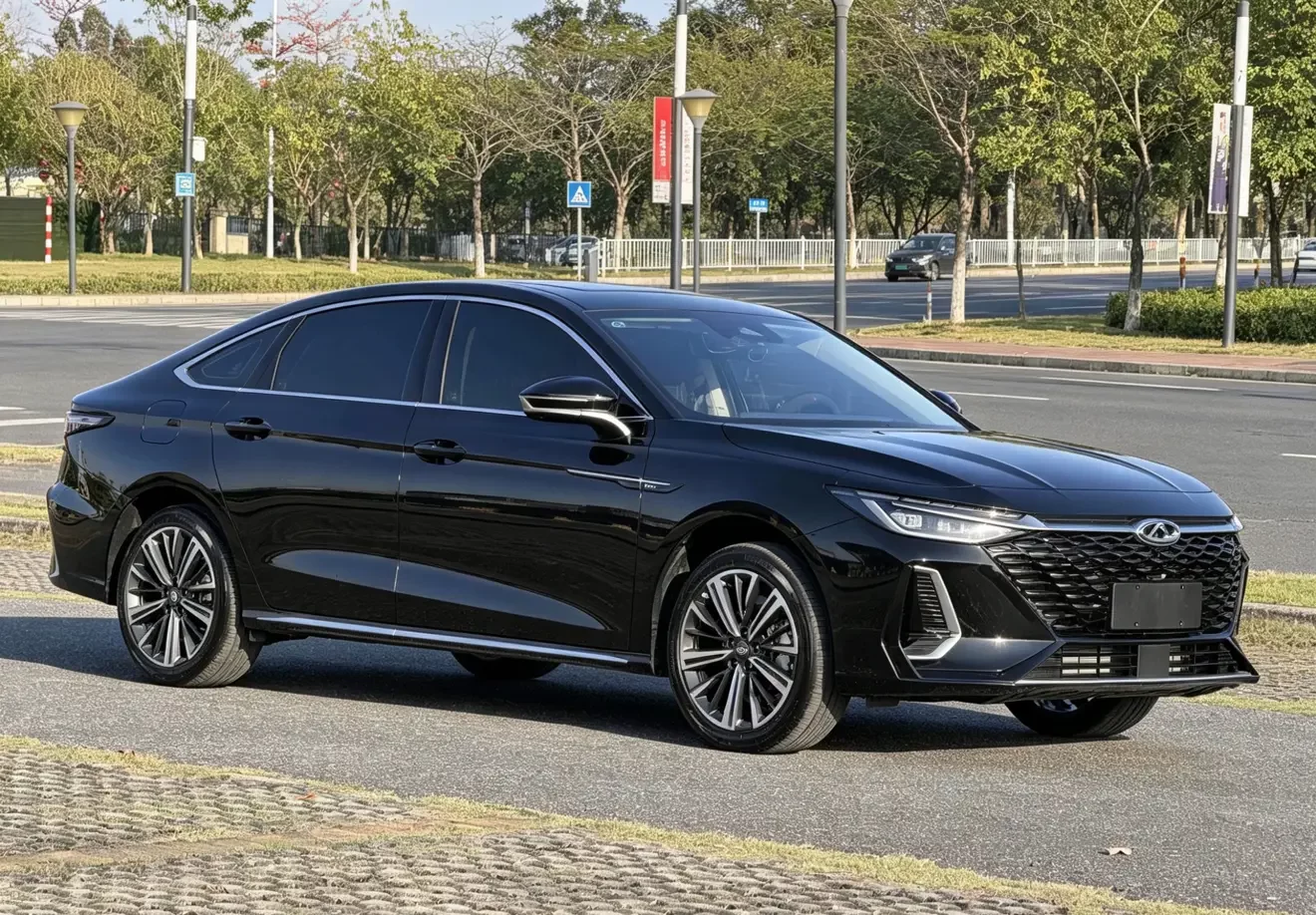 Chery Arrizo 8
