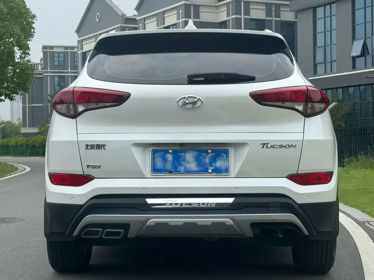 Hyundai Tucson L