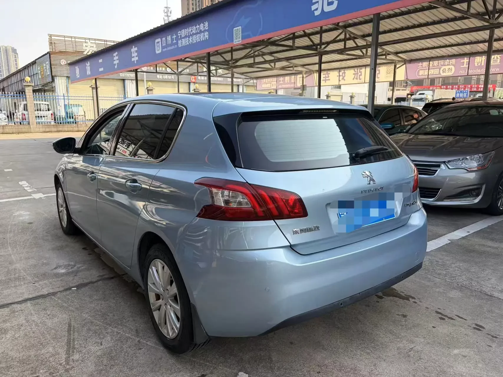 Peugeot 308S