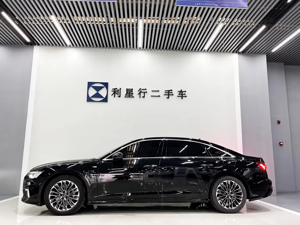 Audi A6L PHEV