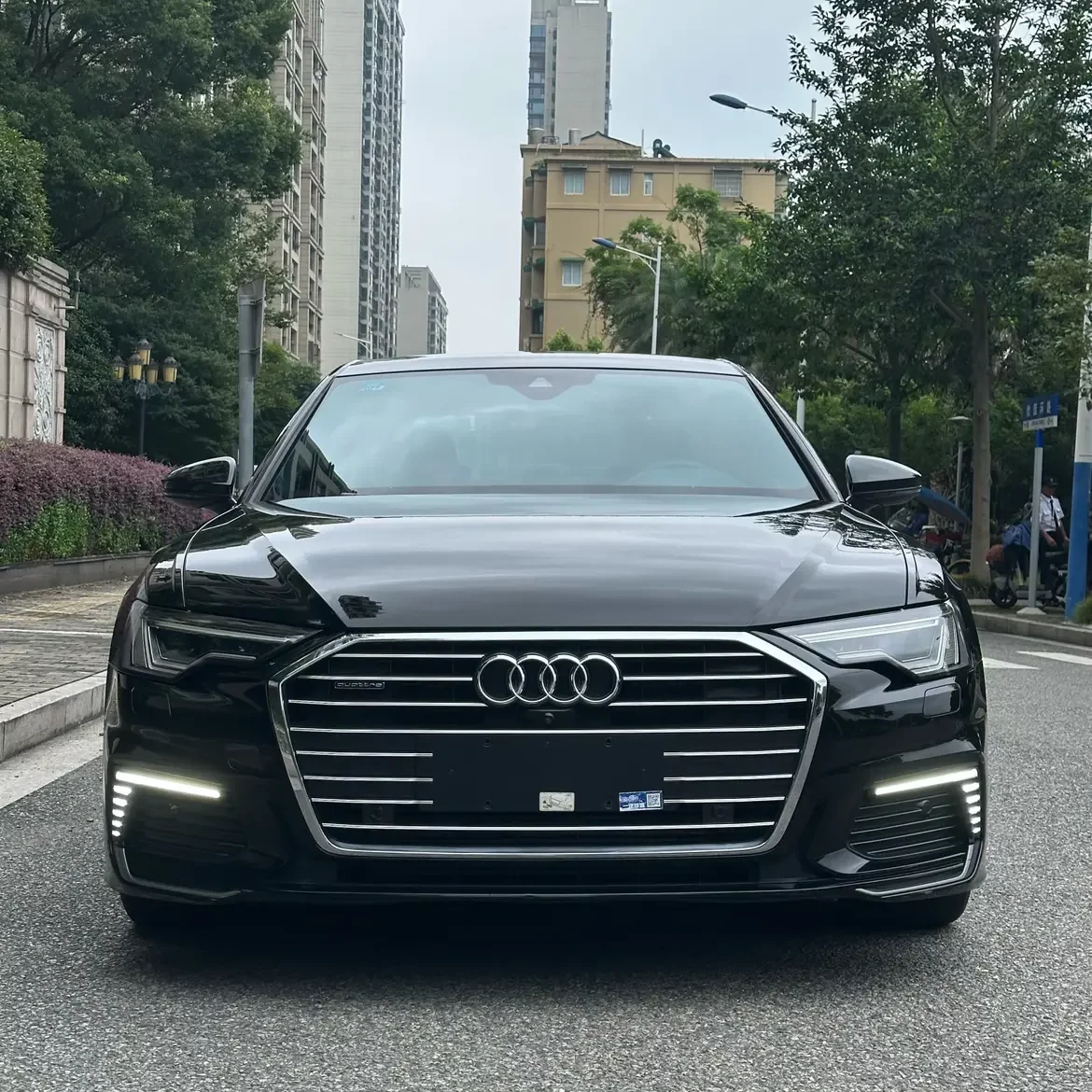 Audi A6L PHEV