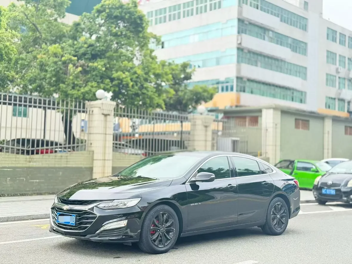 Chevrolet Malibu XL