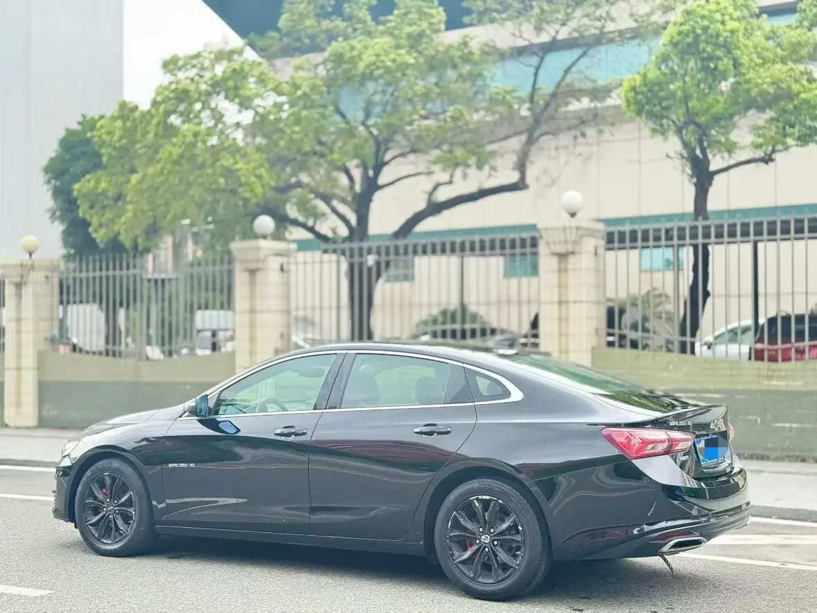 Chevrolet Malibu XL