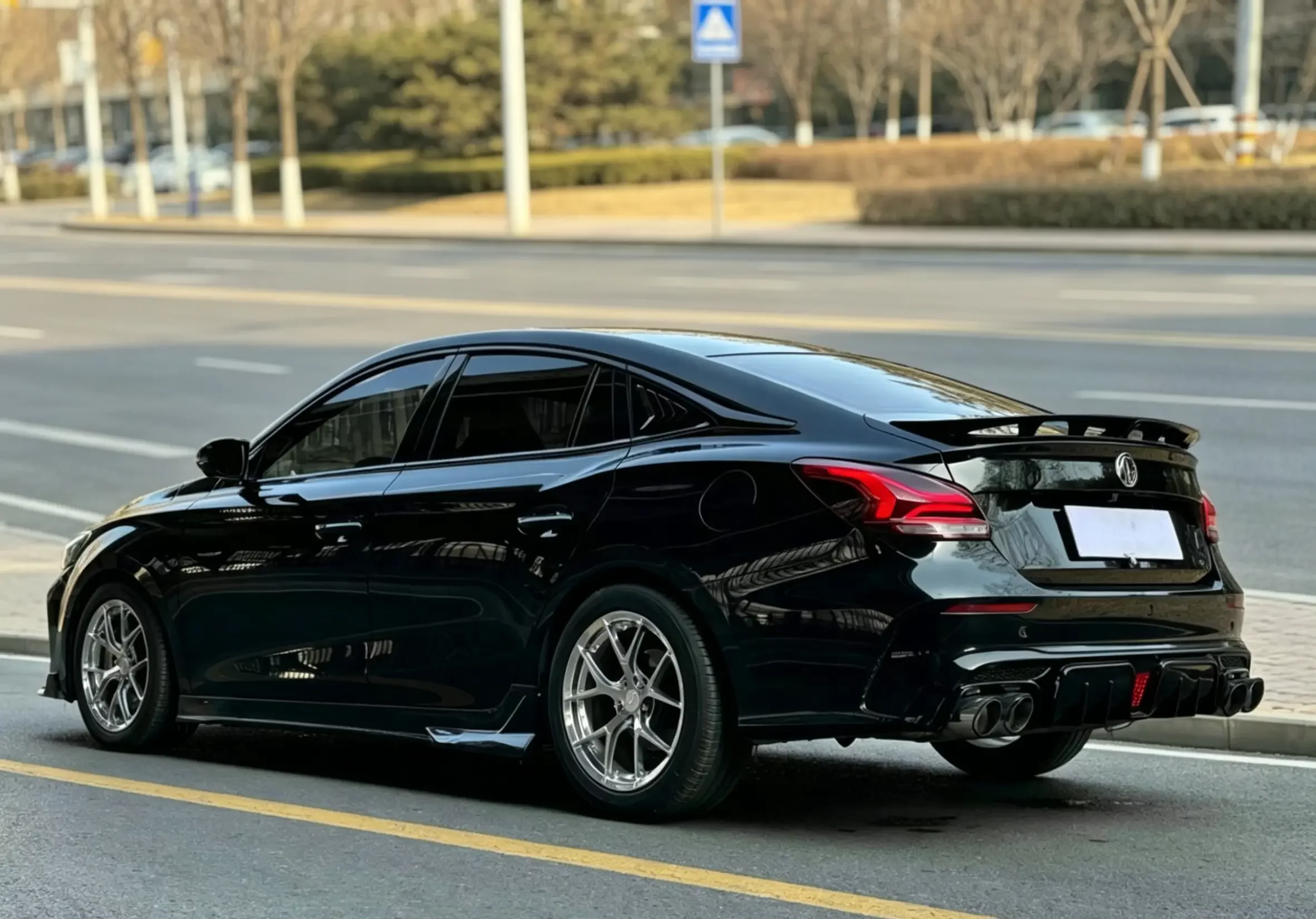 MG 5 Scorpio