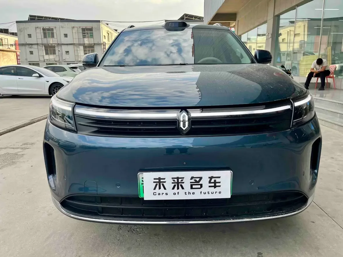 AITO M7