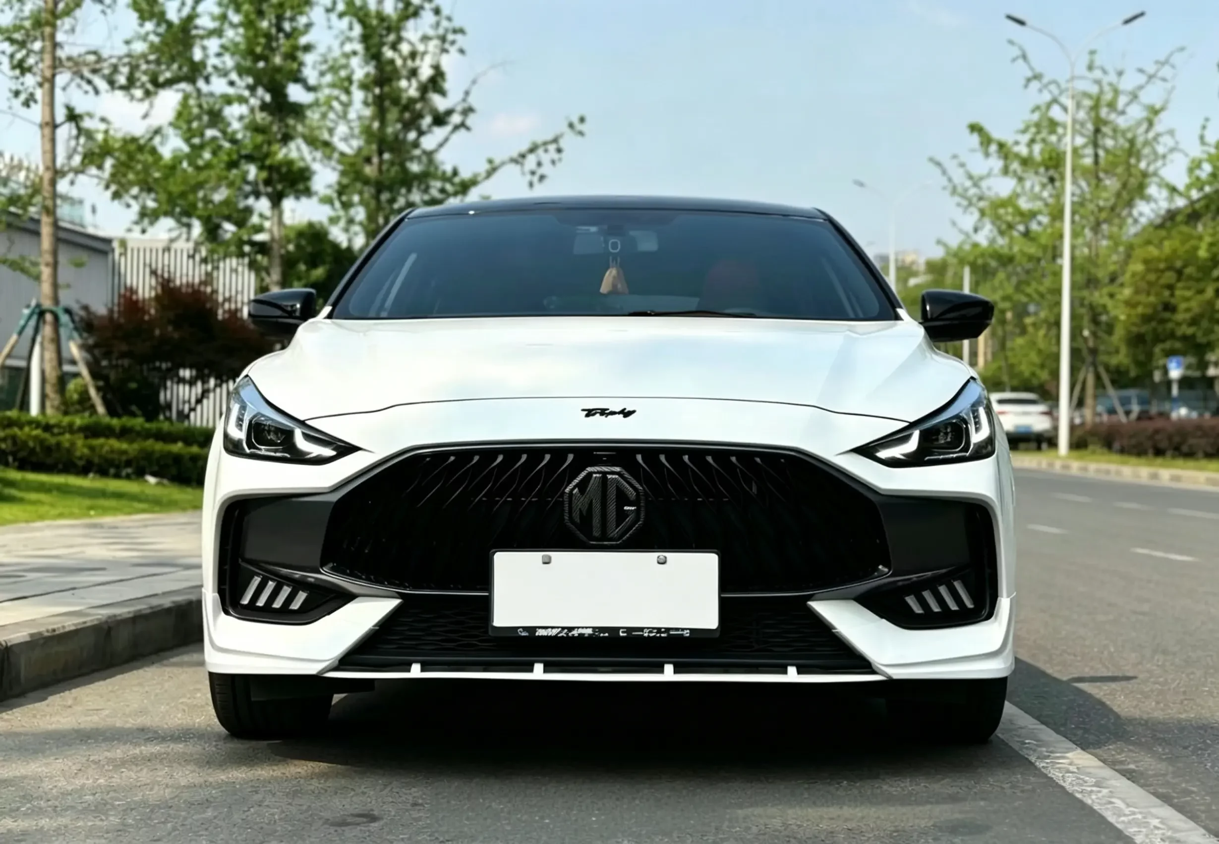 MG 5