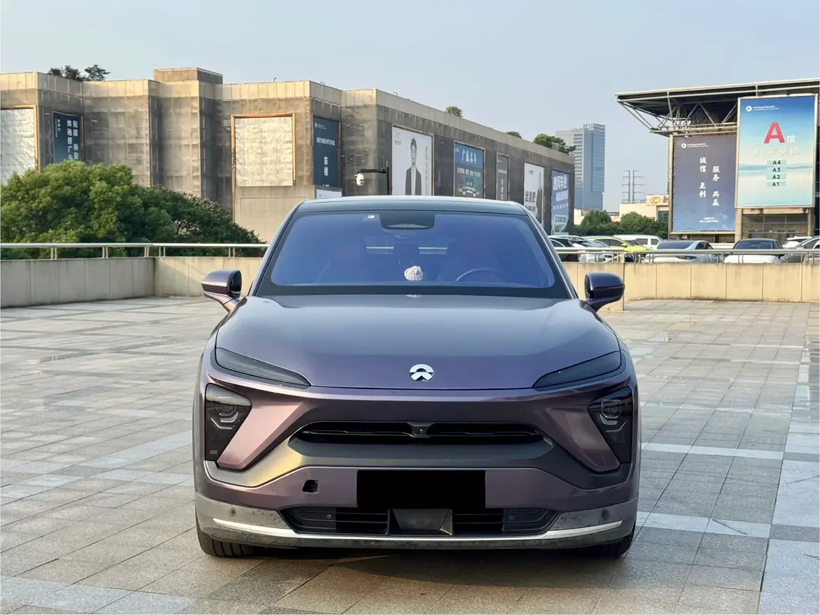 NIO EC6