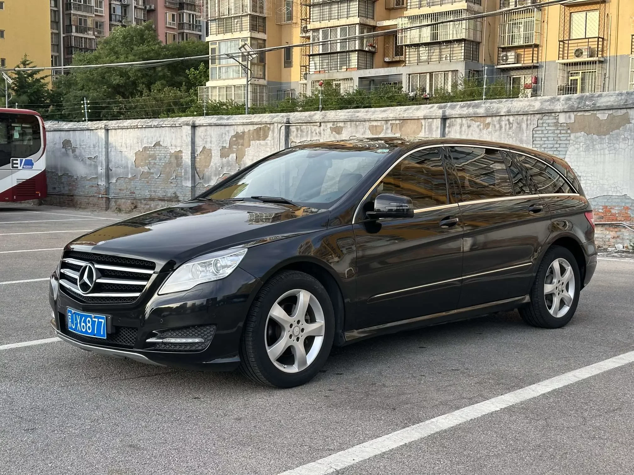 Mercedes-Benz R-Class