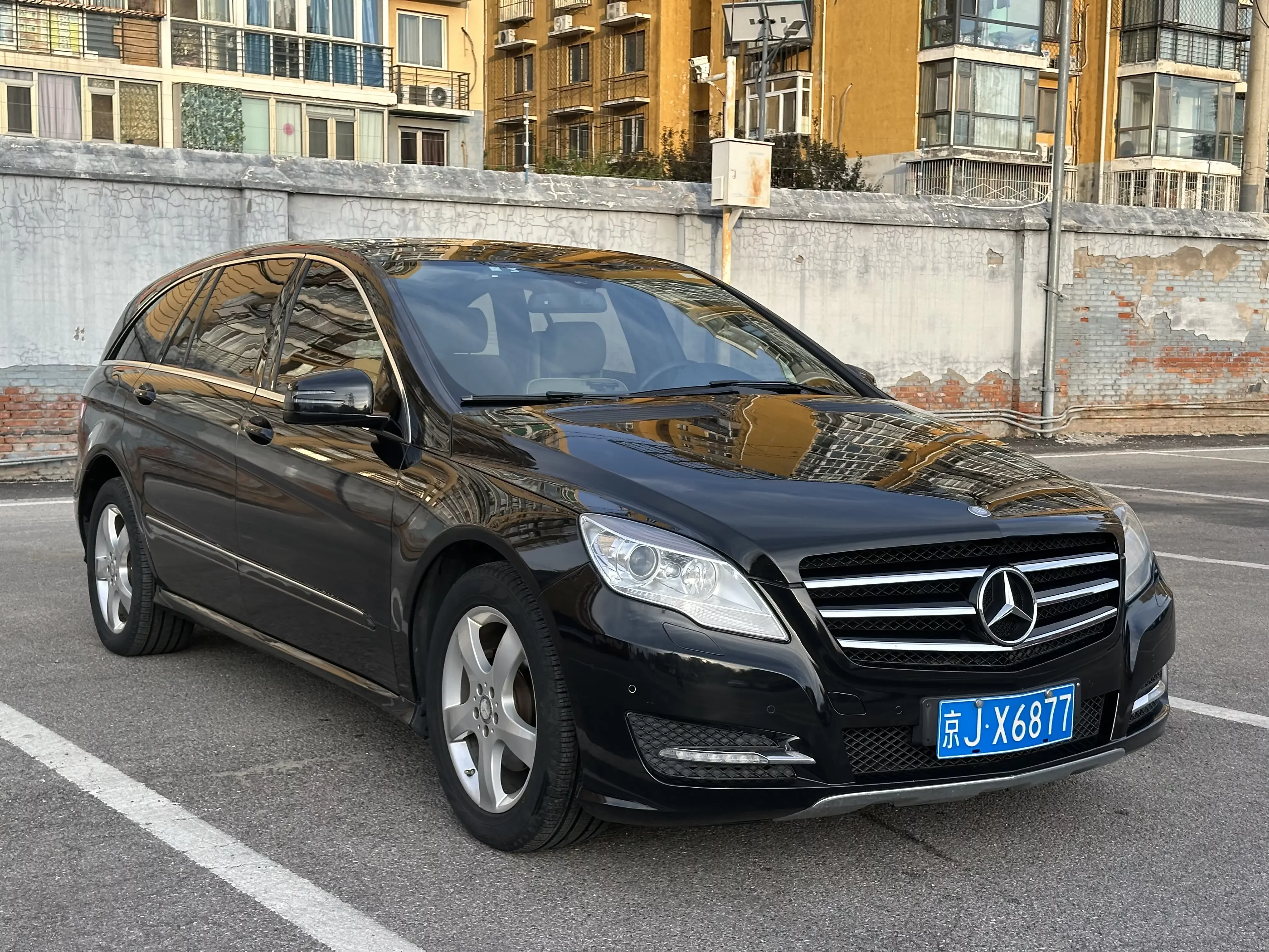 Mercedes-Benz R-Class