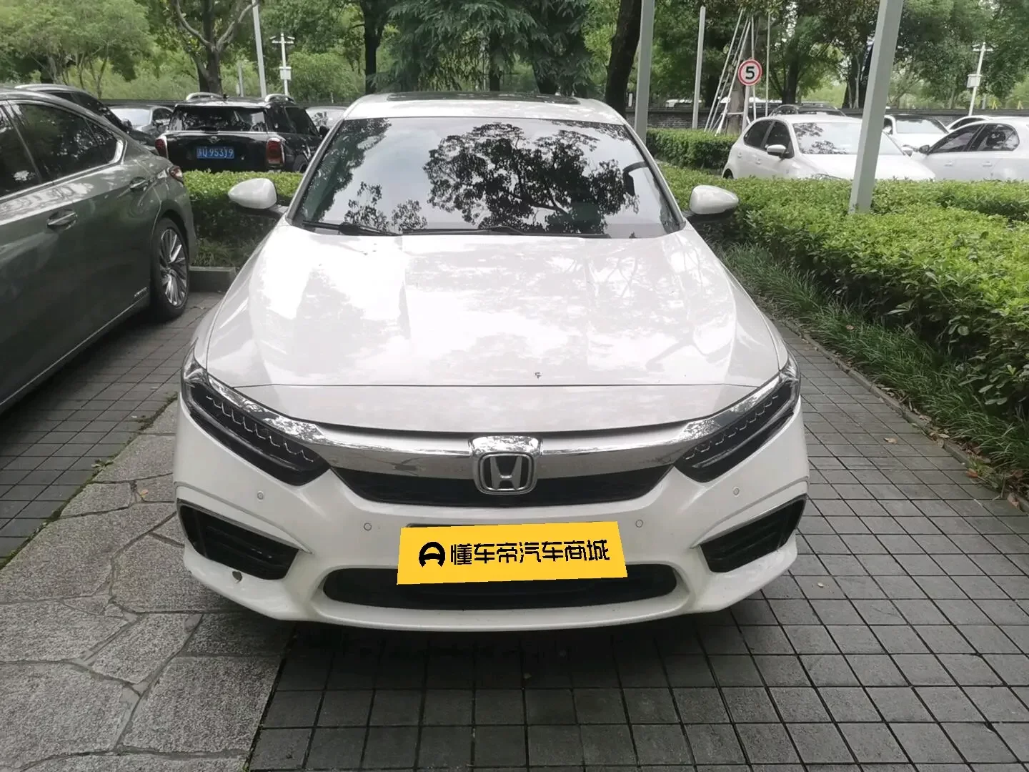 Honda Inspire