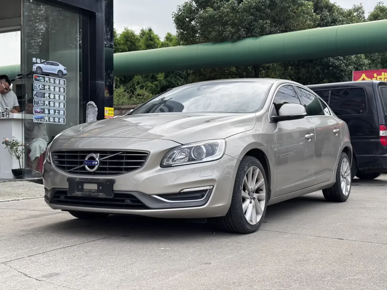Volvo S60