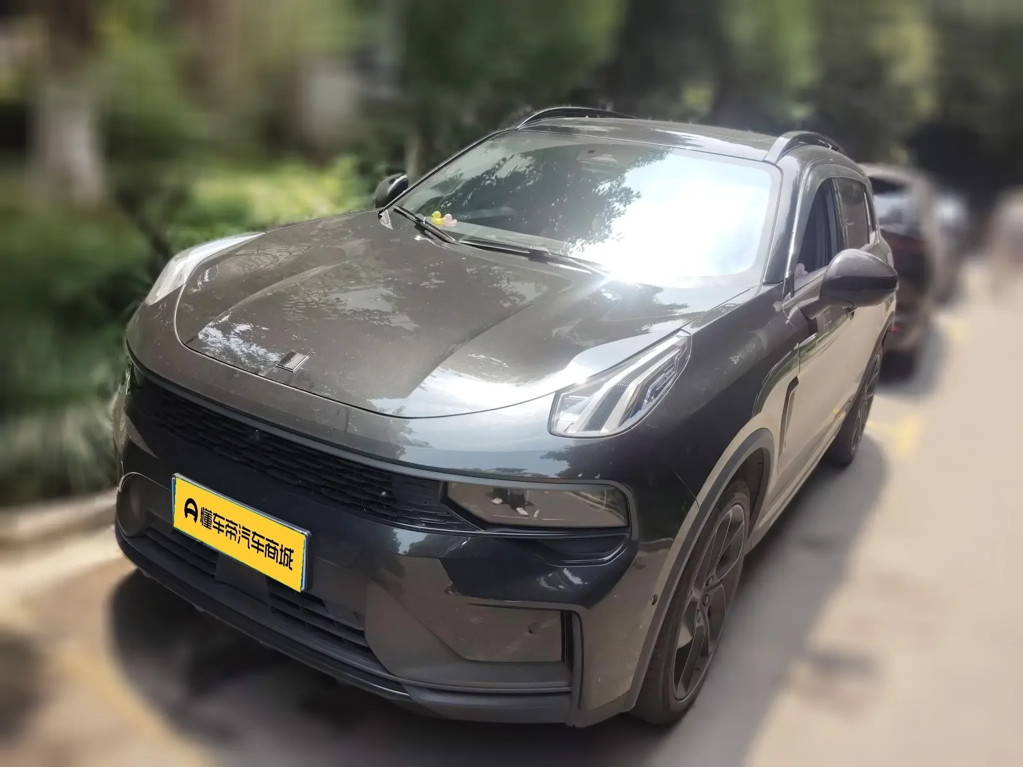 Lynk & Co 01