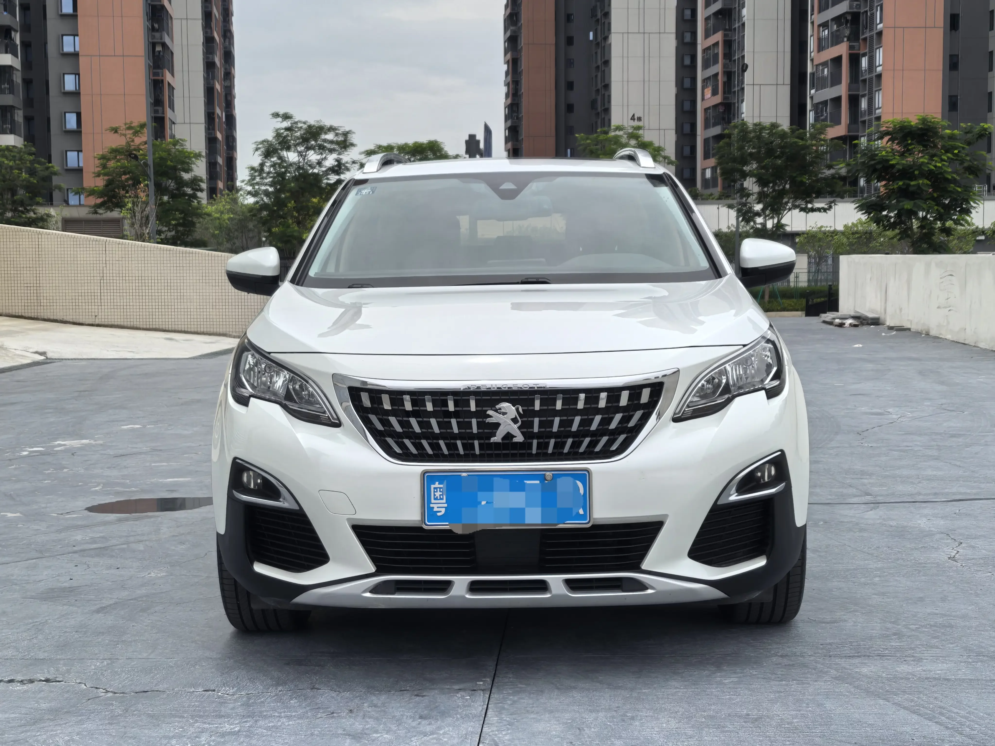 Peugeot 4008