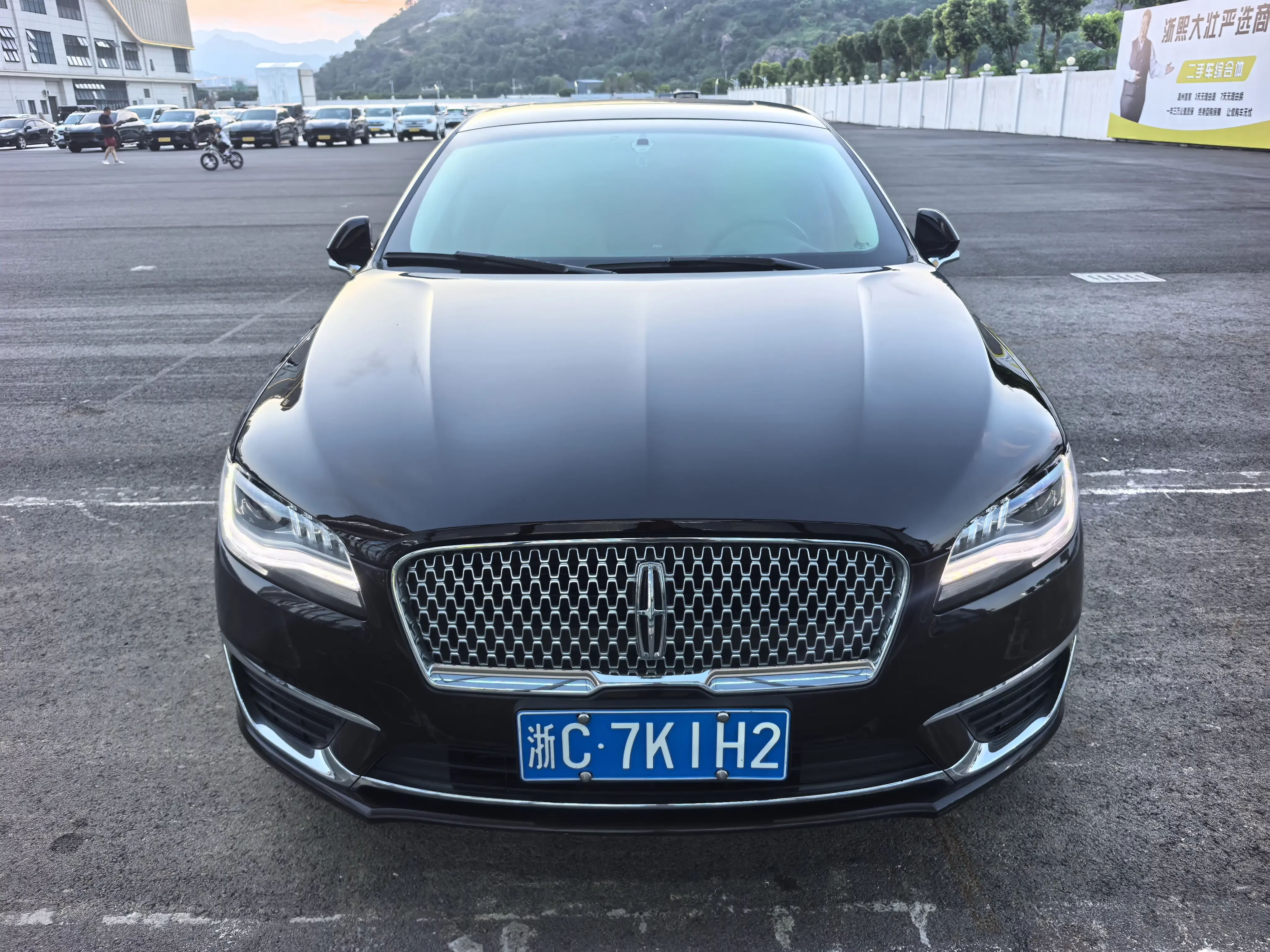 Lincoln MKZ