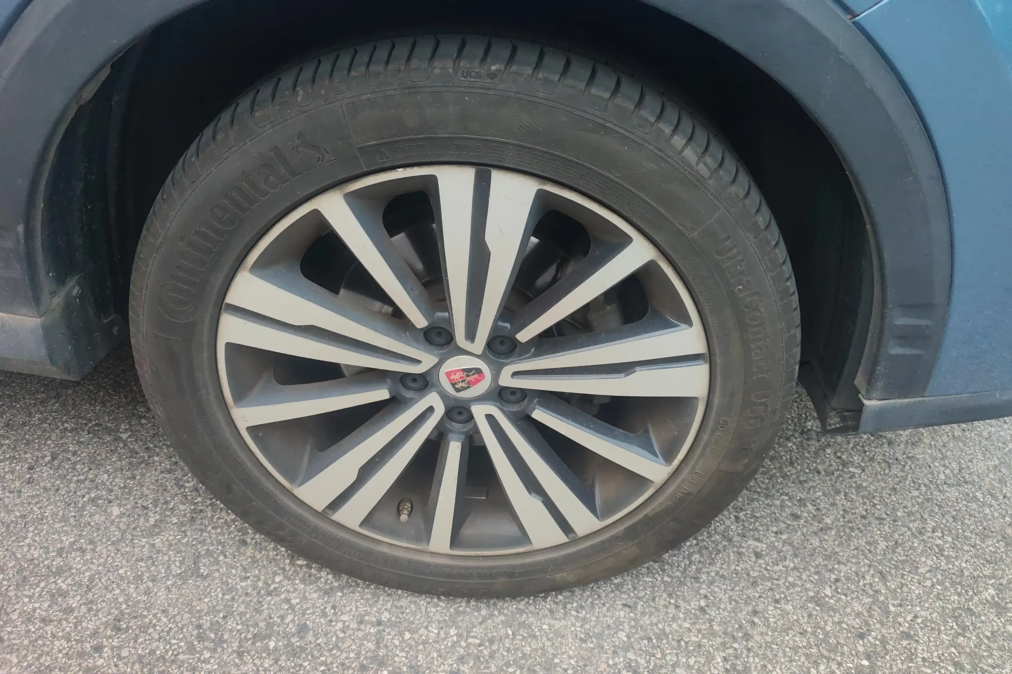 Roewe eRX5