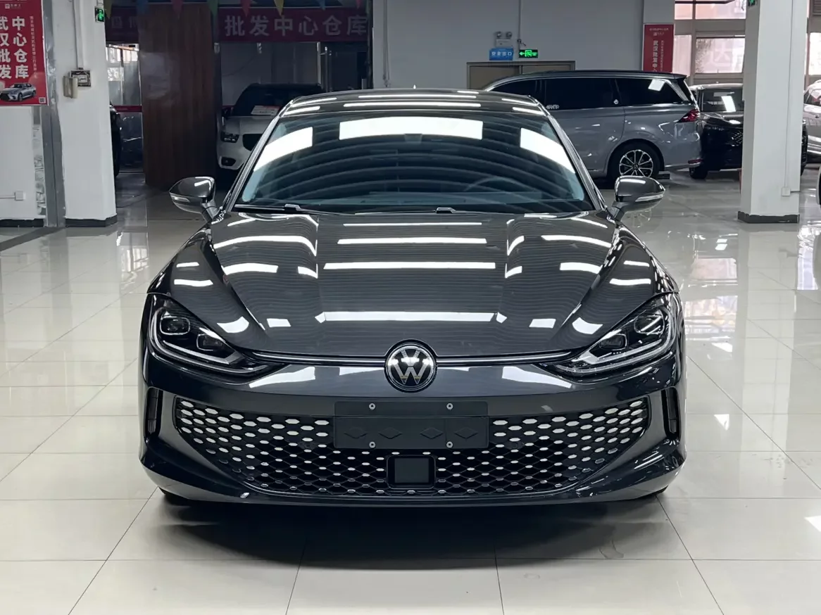 Volkswagen Lamando