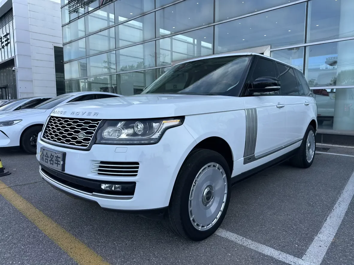 Land Rover range rover