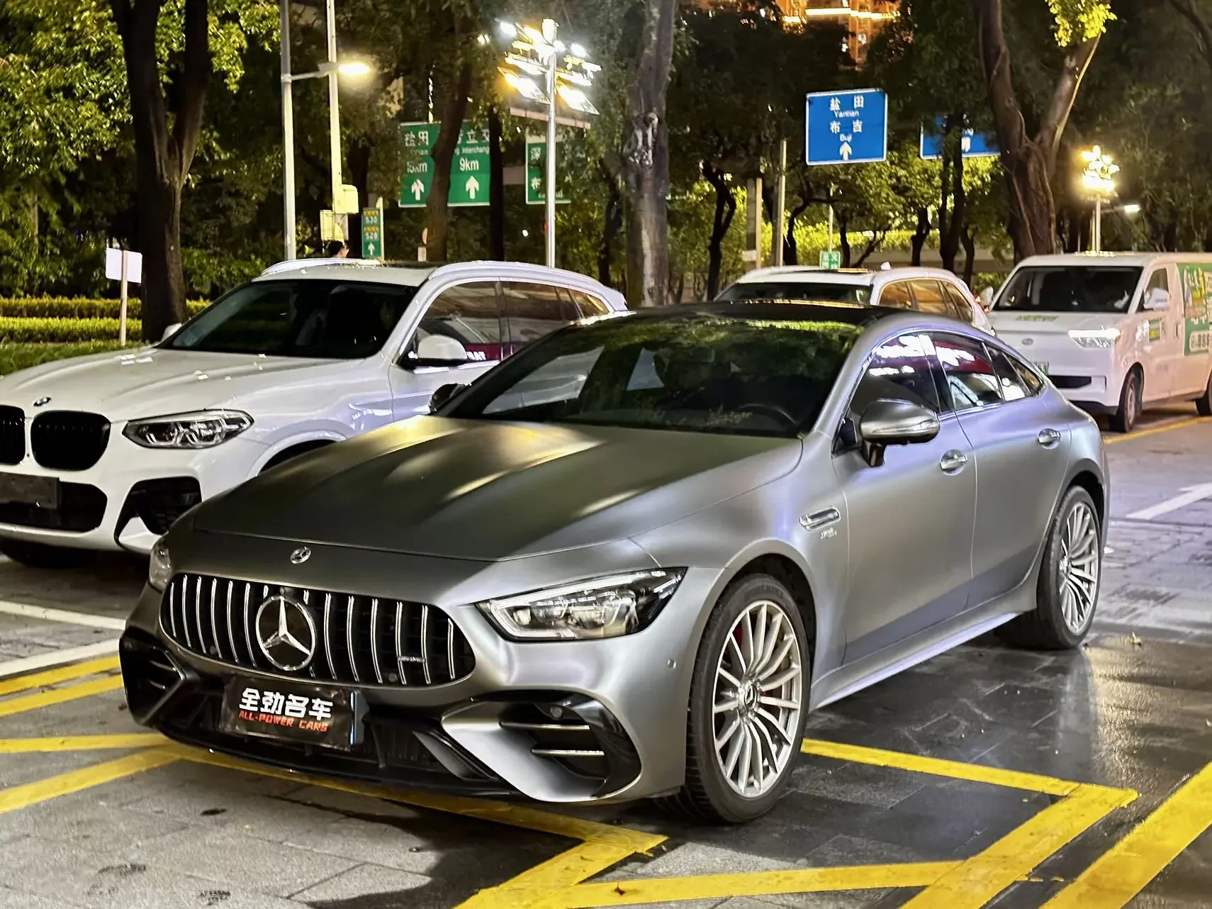 Mercedes-Benz AMG GT