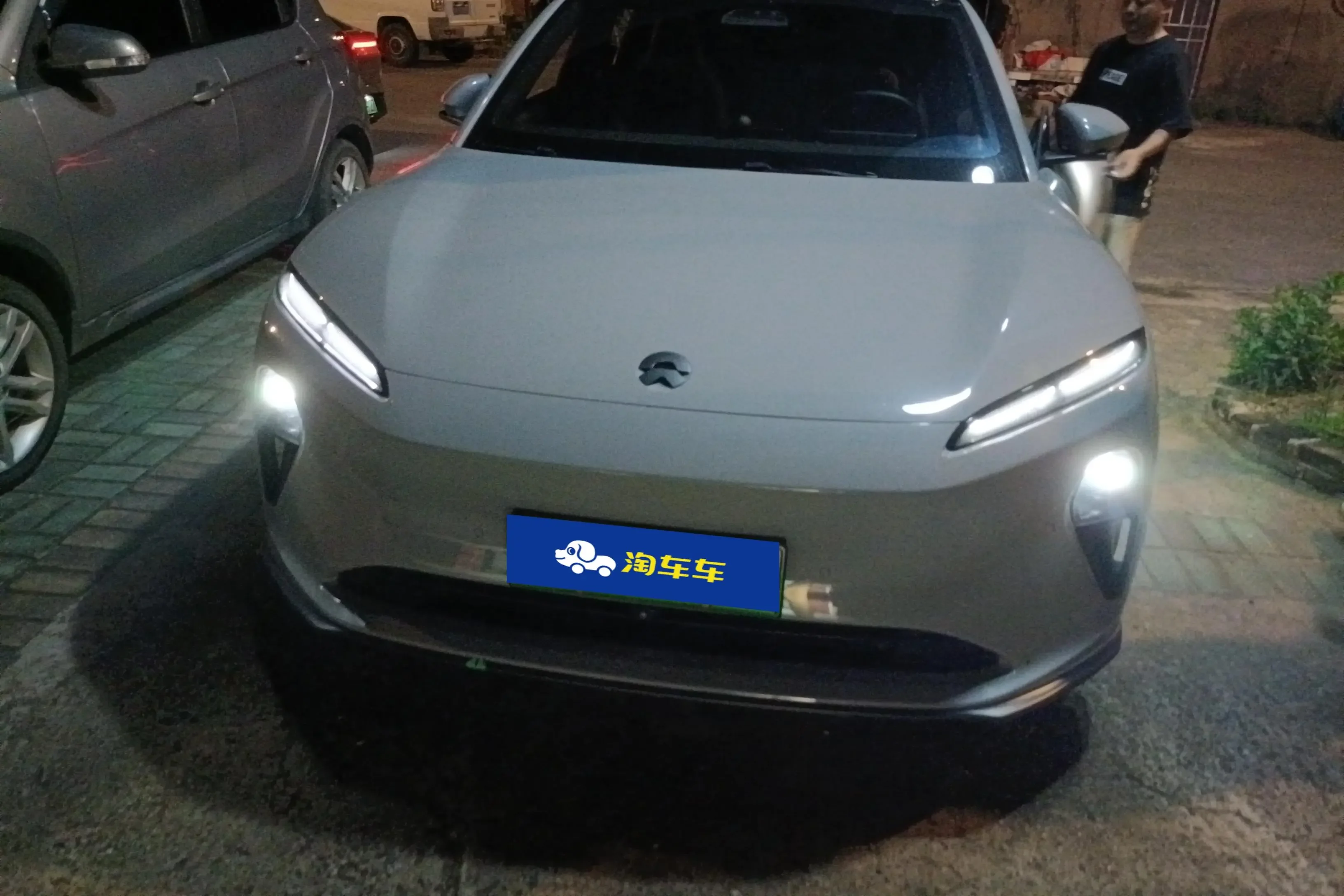 NIO ET5T  из Китая