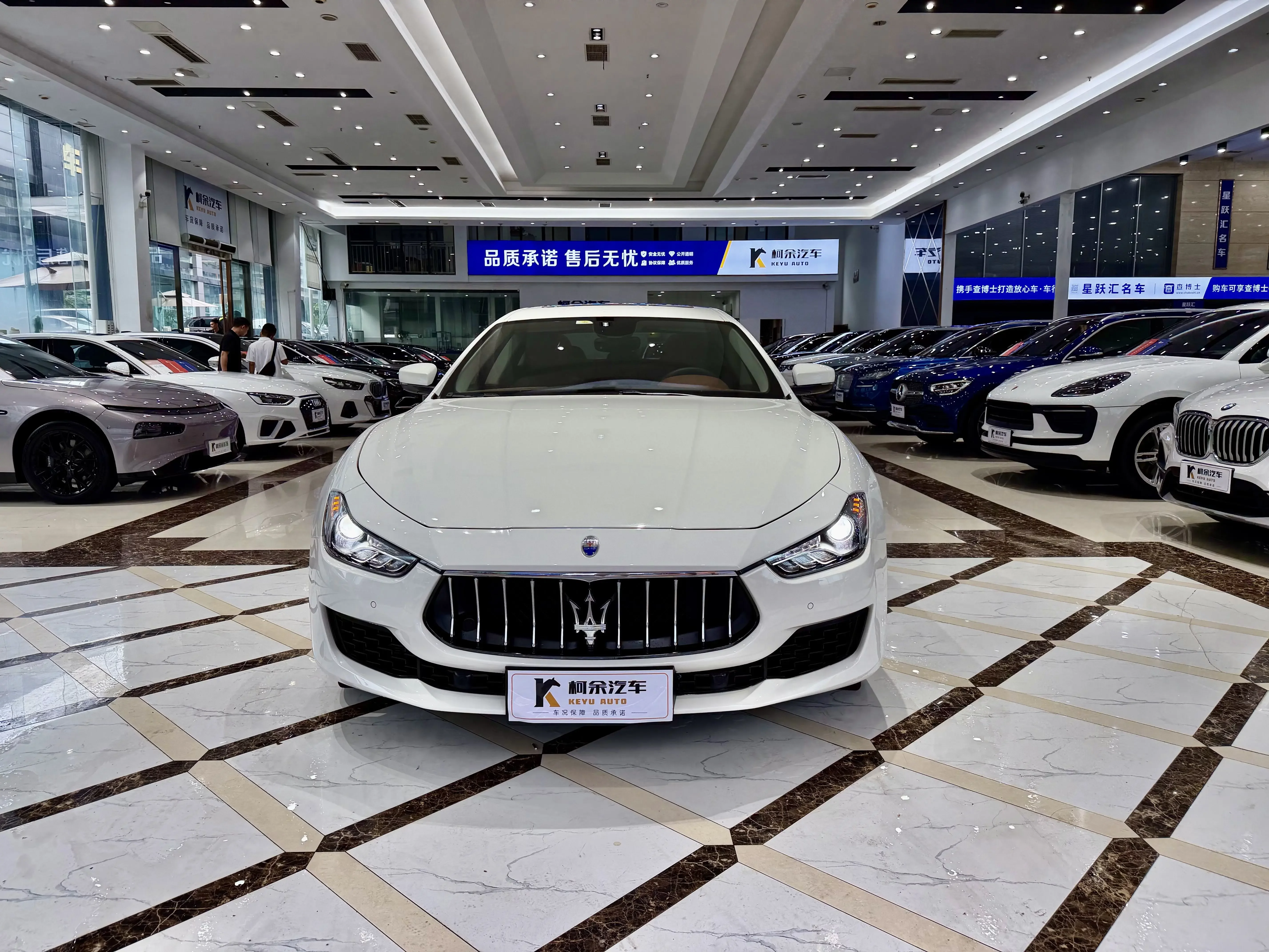 Maserati Ghibli