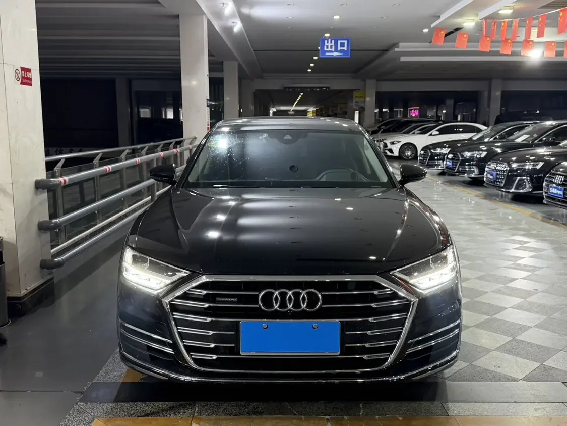 Audi A8
