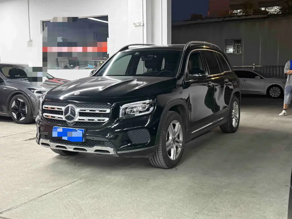 Mercedes-Benz GLB