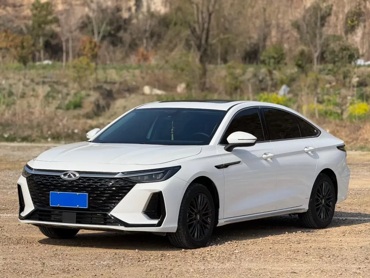 Chery Arrizo 8