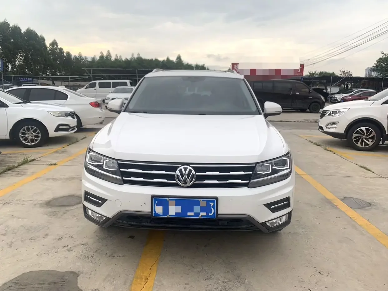 Volkswagen Tiguan L