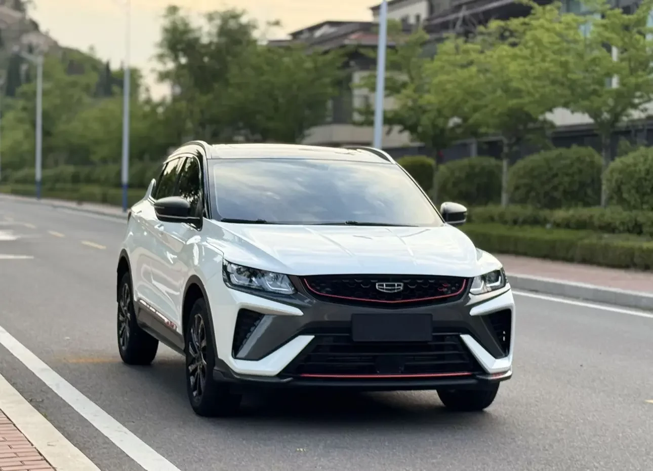 Geely Coolray SX11