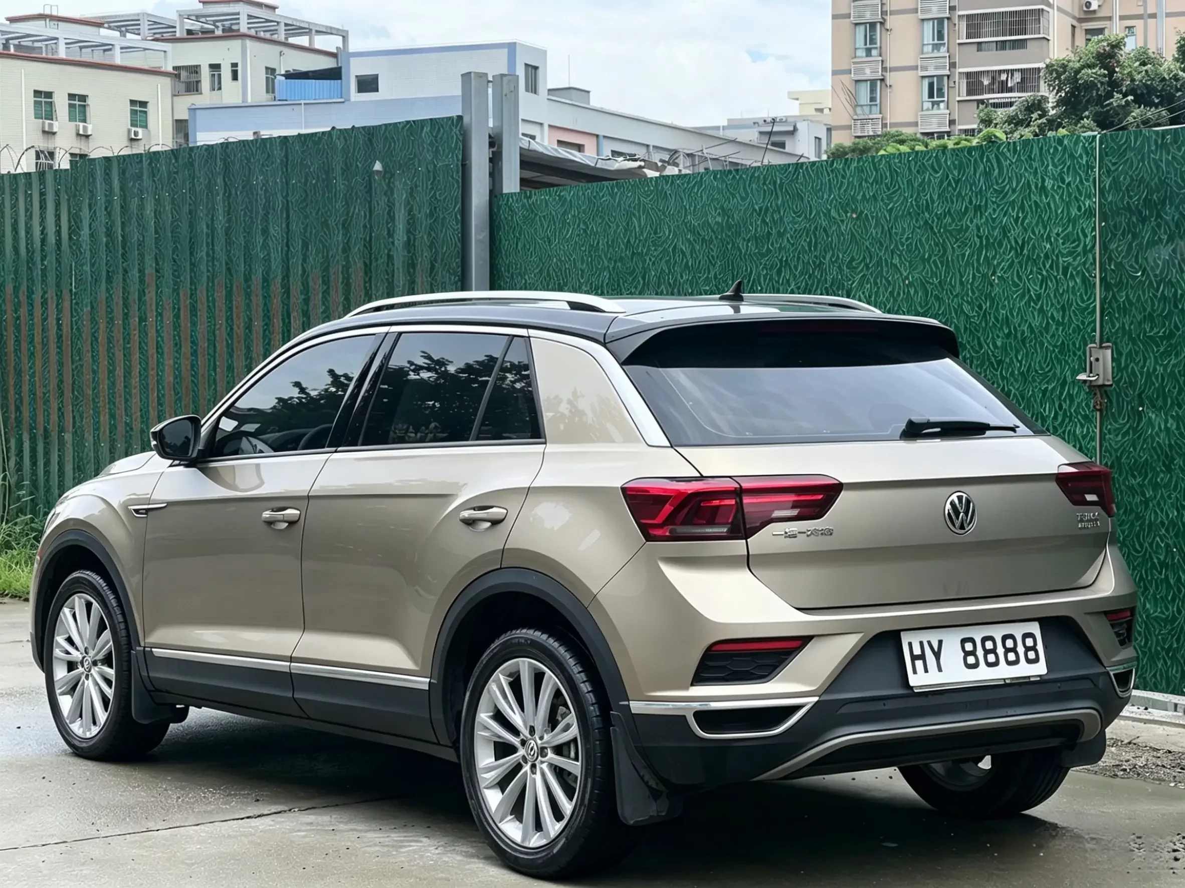 Volkswagen T-Roc