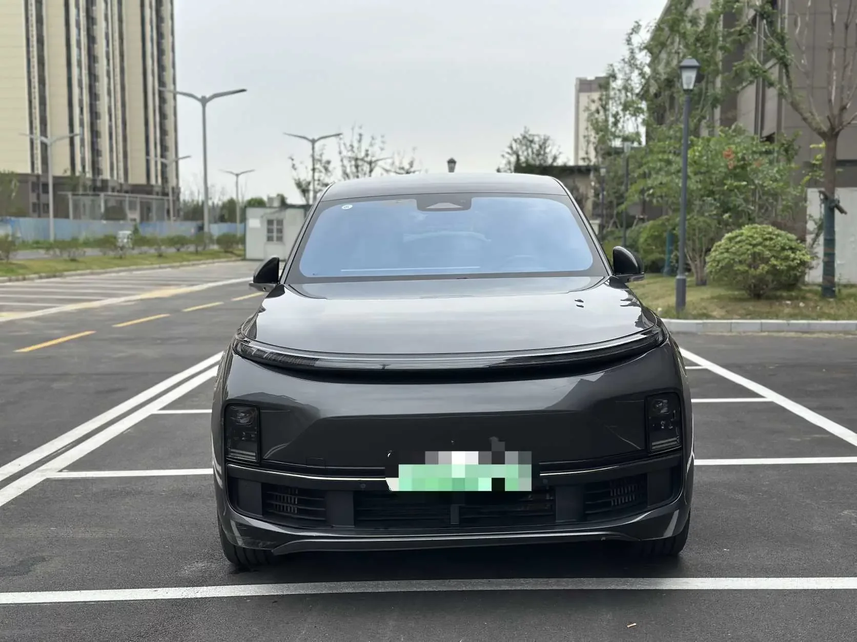 Lixiang L8