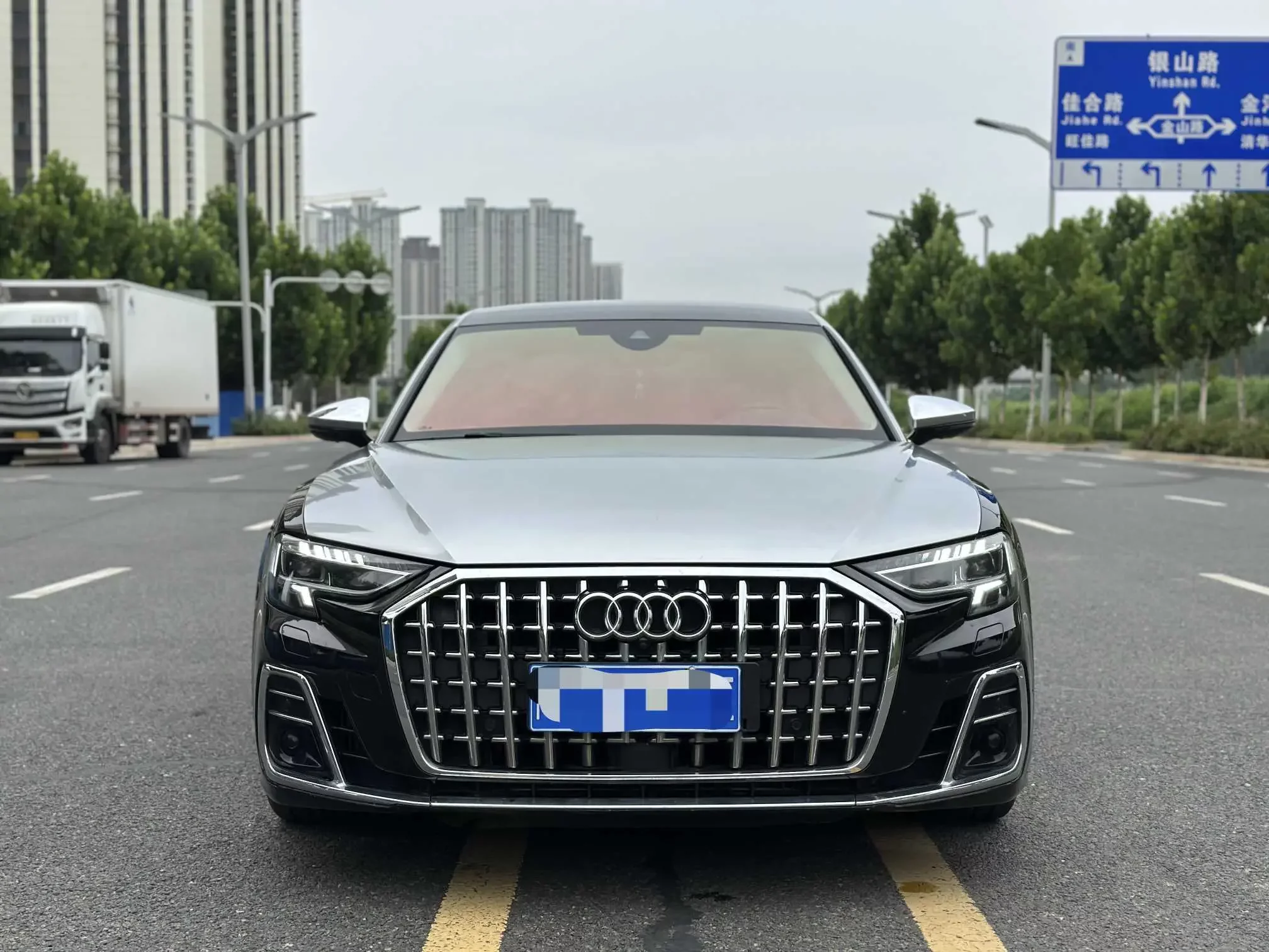 Audi A8