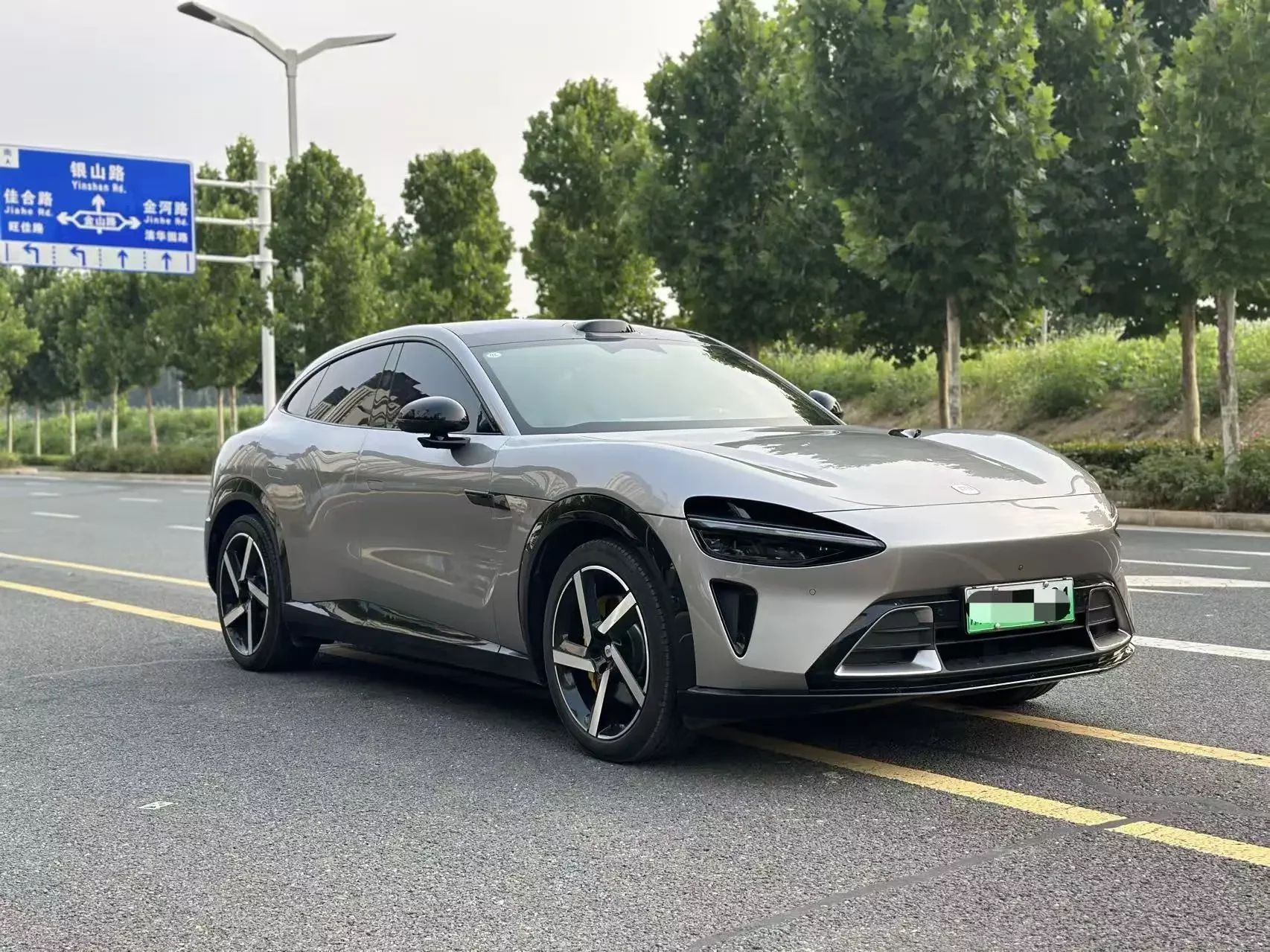 Xiaomi car Xiaomi YU7