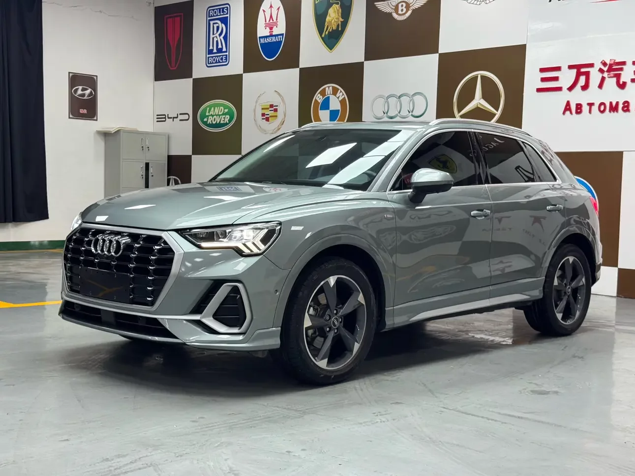 Audi Q3