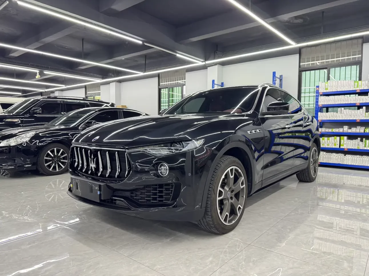 Maserati Levante  из Китая