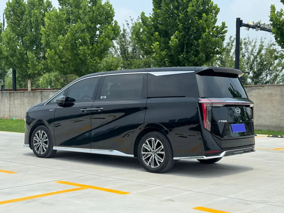 GAC Trumpchi M8