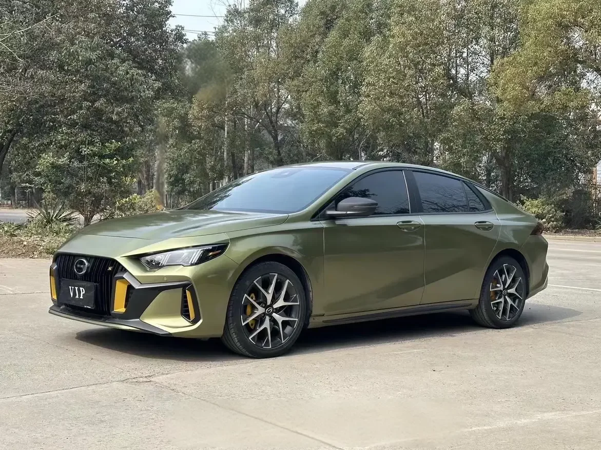 GAC Trumpchi Empow  из Китая