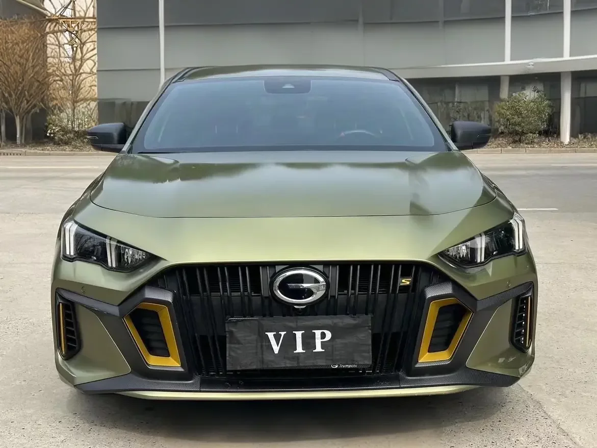 GAC Trumpchi Empow  из Китая