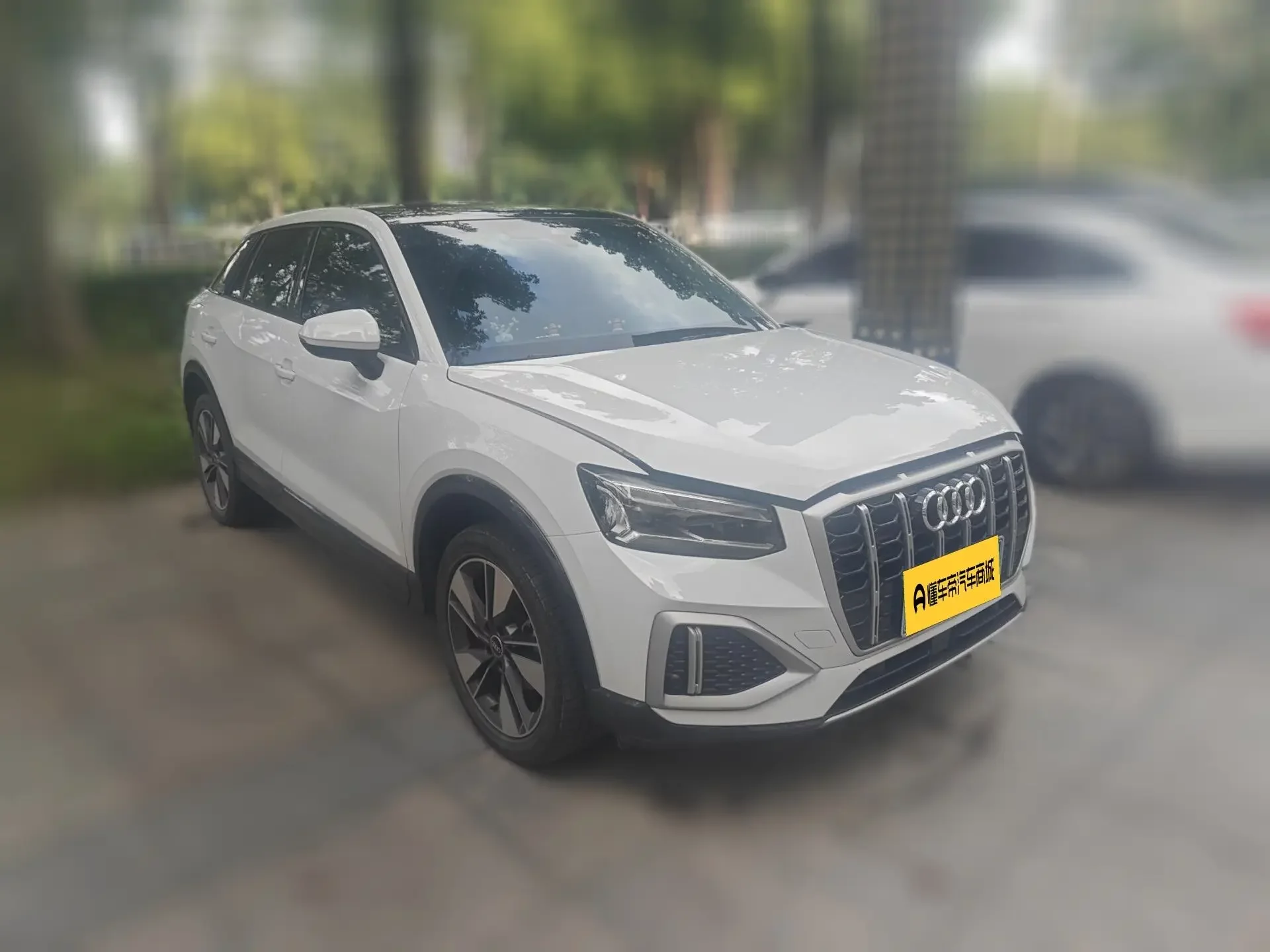 Audi Q2L