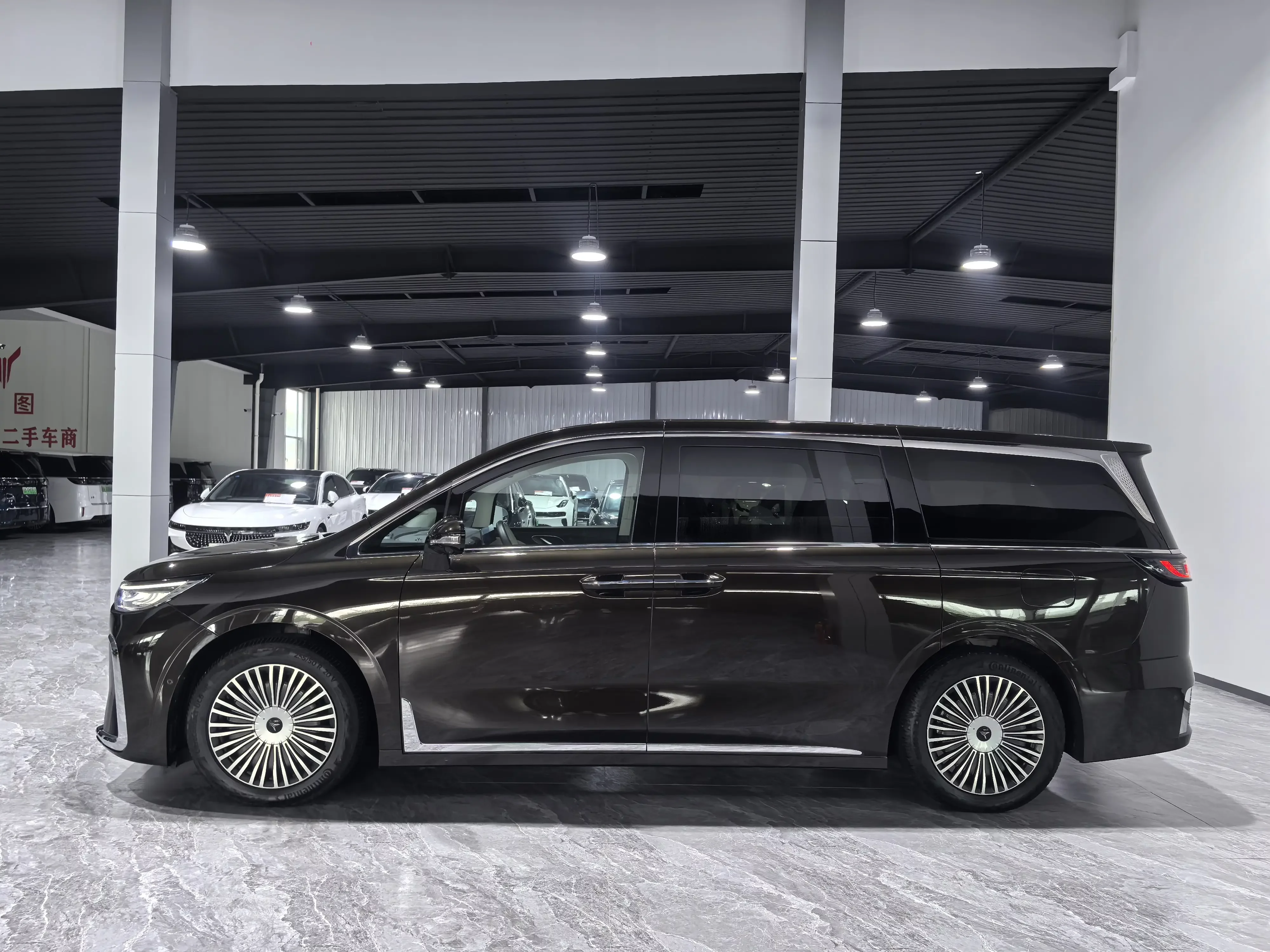 Voyah Lantu Dreamer PHEV