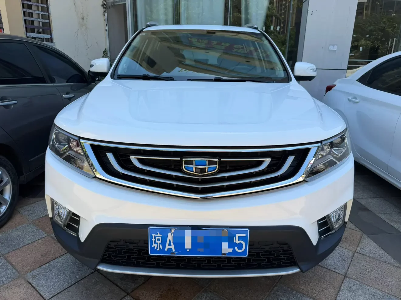 Geely Vision X6