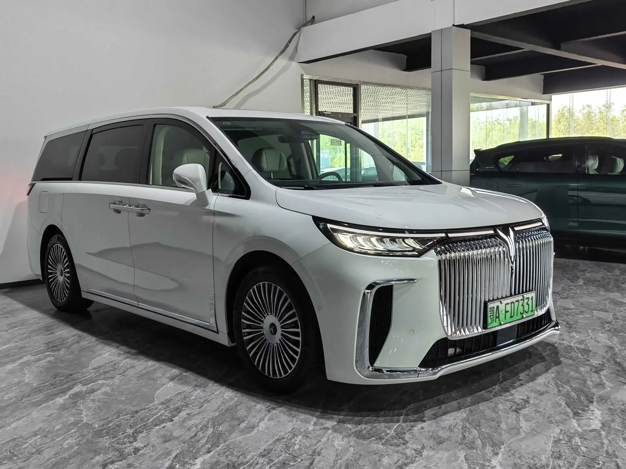 Voyah Lantu Dreamer PHEV