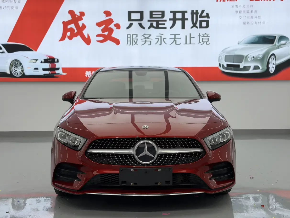 Mercedes-Benz A Class  из Китая