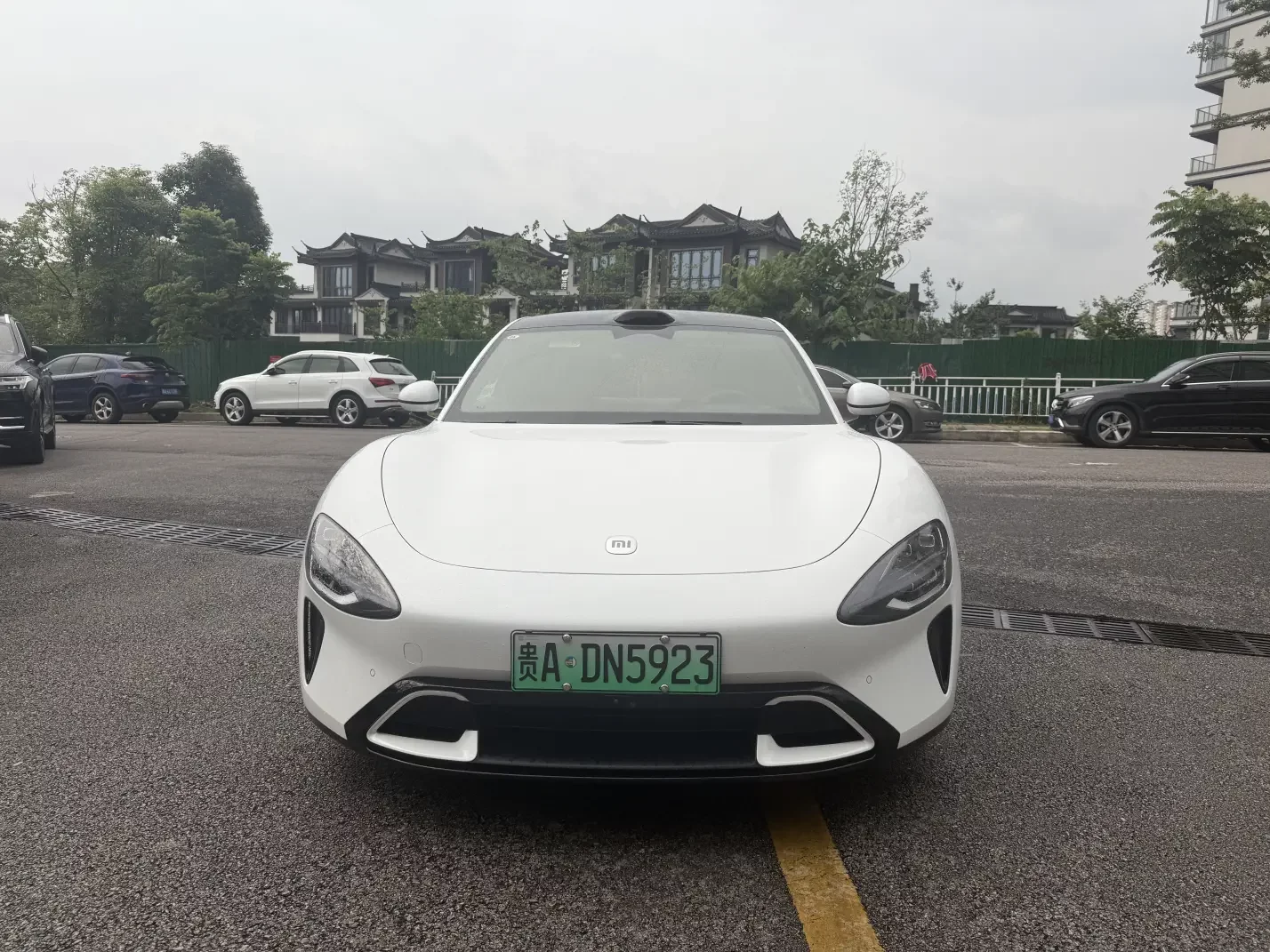 Xiaomi car Xiaomi SU7  из Китая