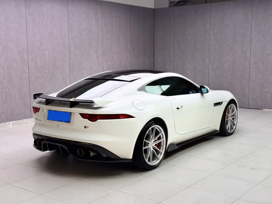 Jaguar F-TYPE