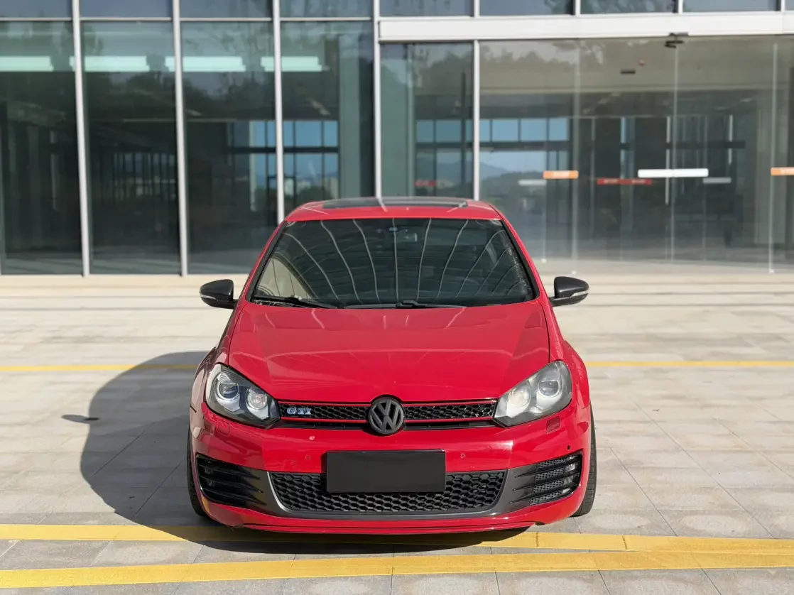 Volkswagen Golf GTI  из Китая